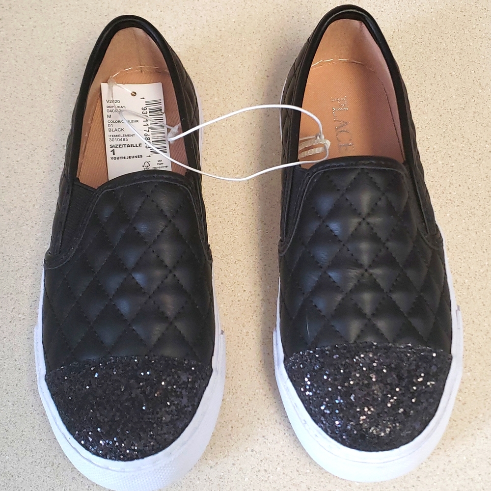 Black, kid/youth shoes